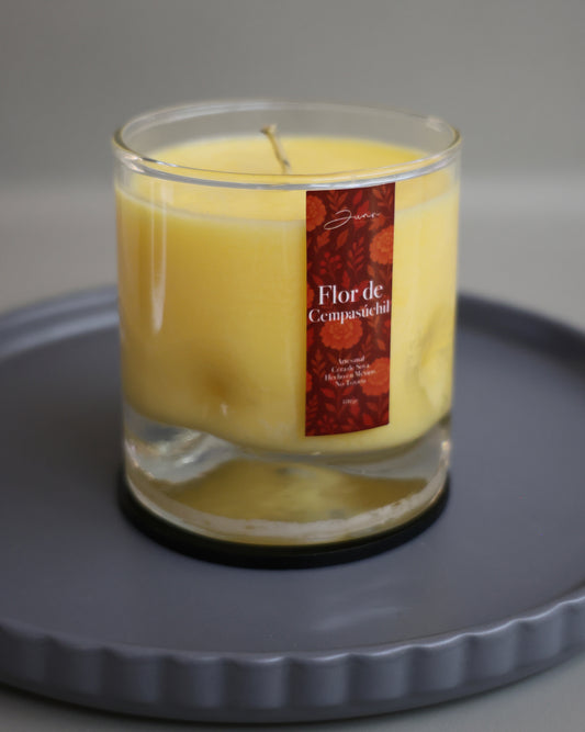 VELA AROMÁTICA Flor de Cempasúchil 180g.